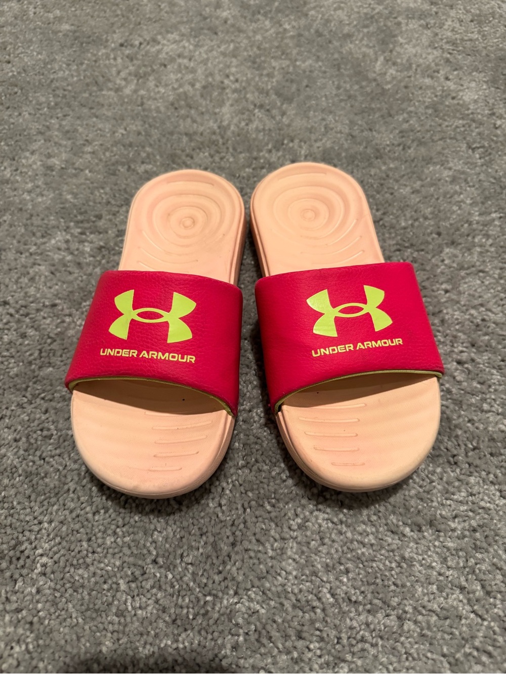 Under Armour Kids' Ansa Slide sandals size 2Y